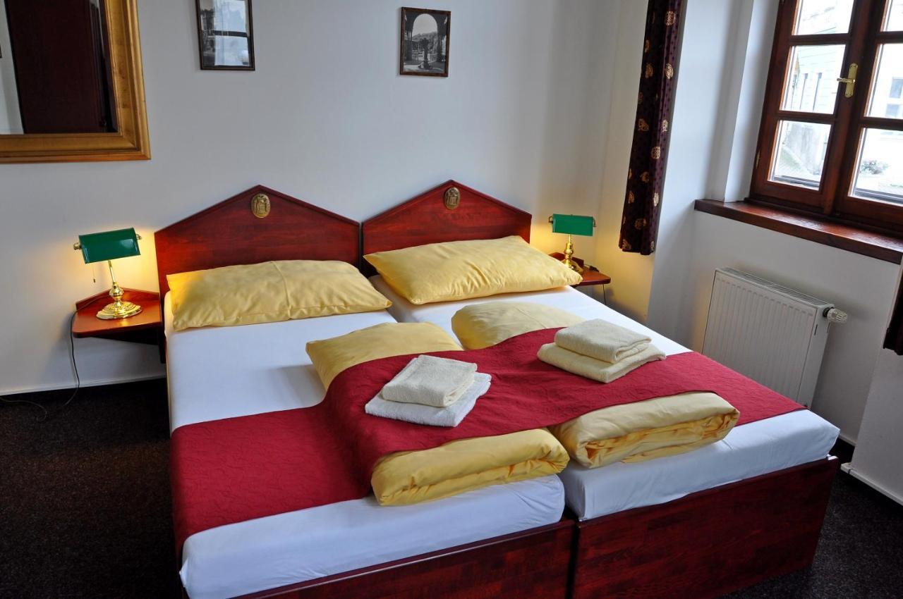 Hotel St Florian Loket ภายนอก รูปภาพ
