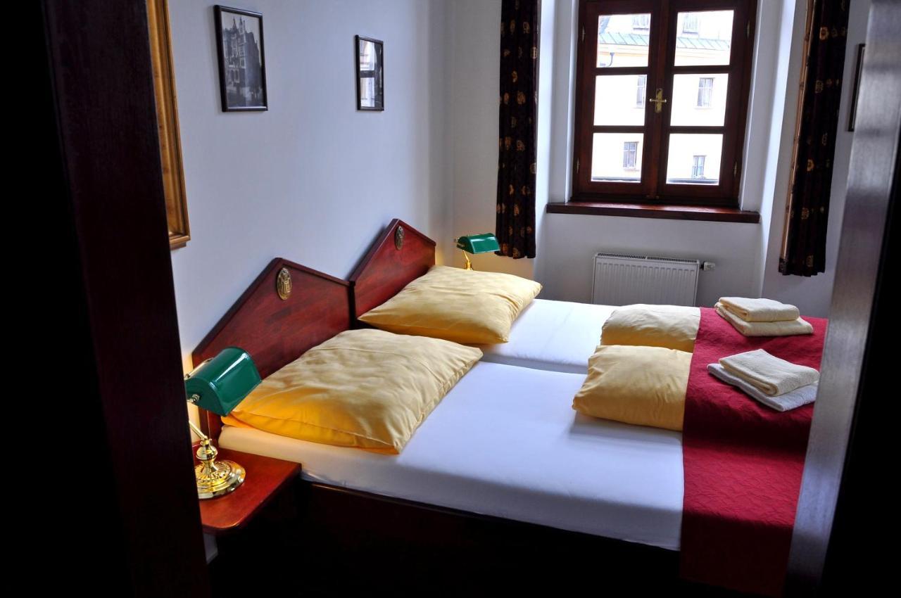 Hotel St Florian Loket ภายนอก รูปภาพ