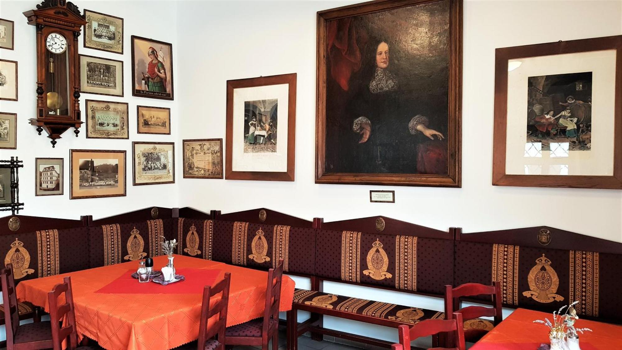 Hotel St Florian Loket ภายนอก รูปภาพ