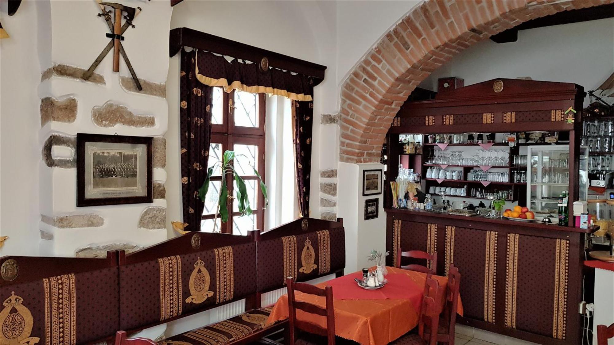 Hotel St Florian Loket ภายนอก รูปภาพ